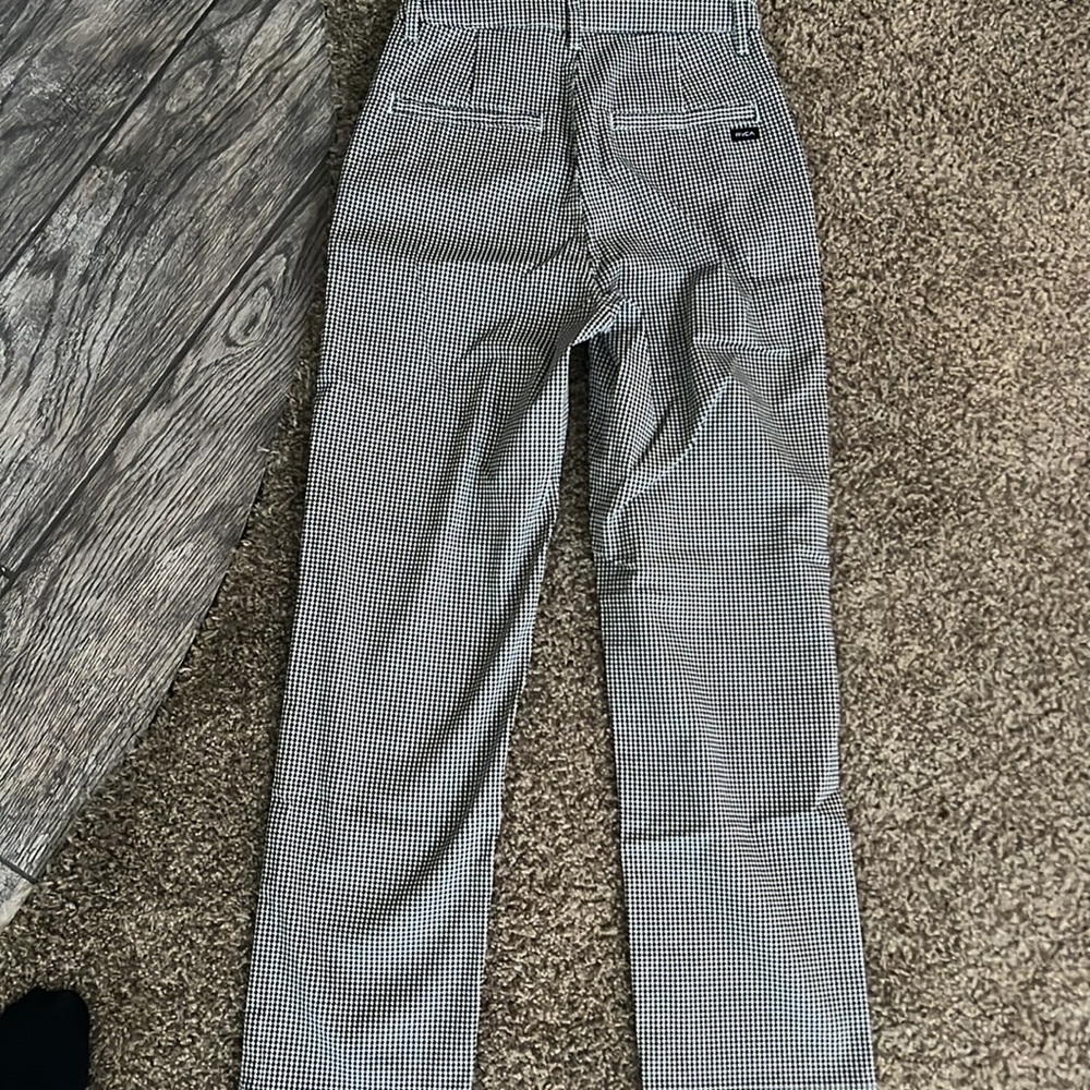 RVCA brand new, never worn, checker black and white. Slightly high waisted - Picture 2 of 4